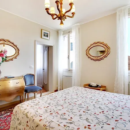 Apartment Canale *
